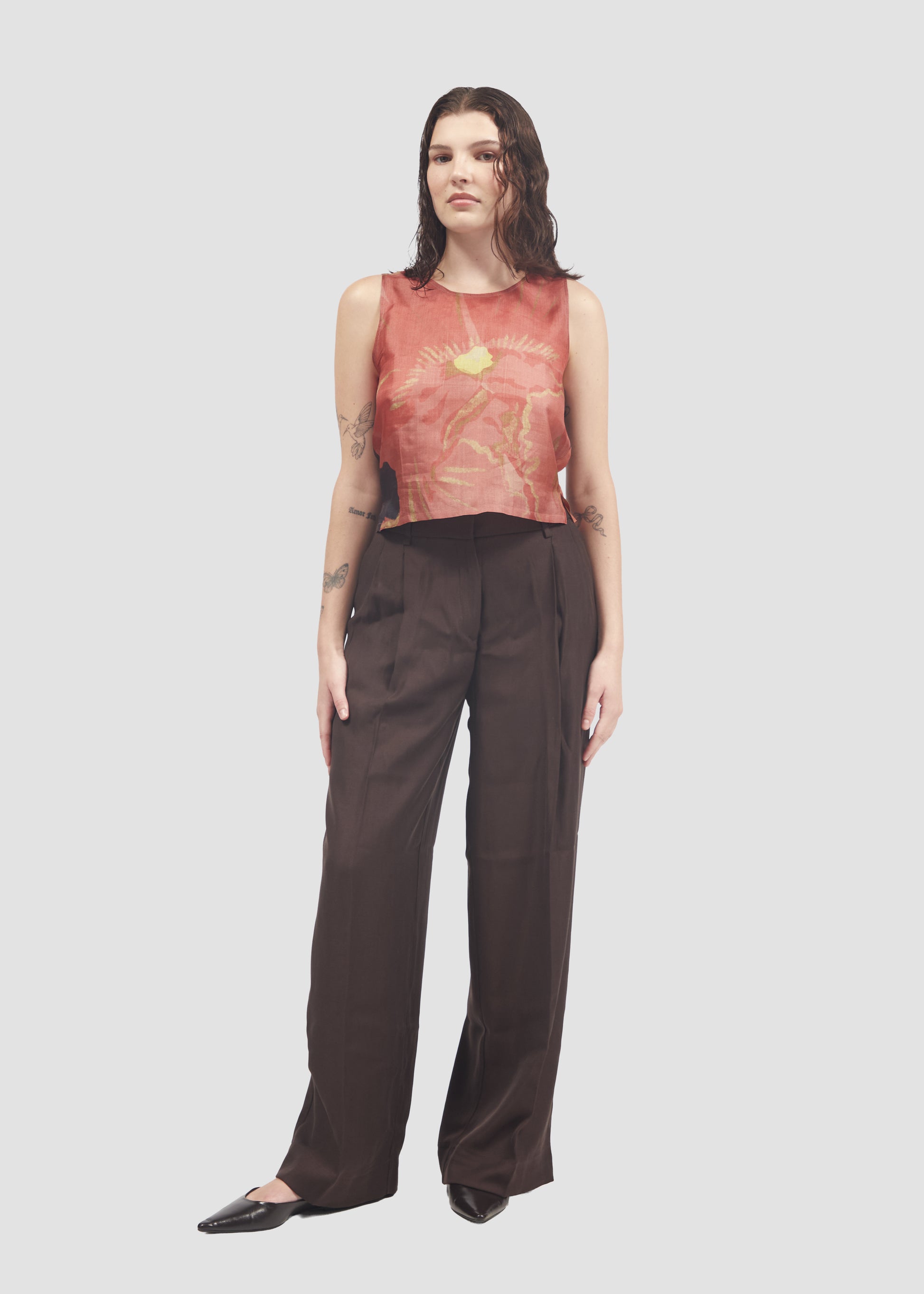 Muscifera | Silk Sleeveless Top
